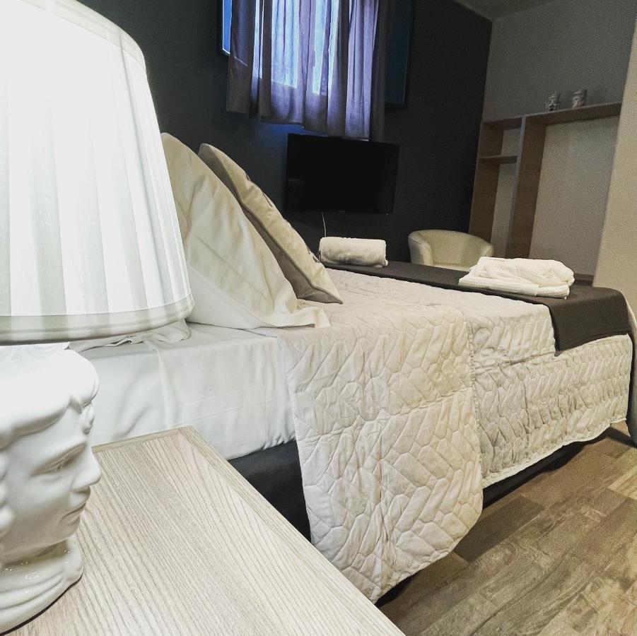 Casa Tua Suites Catania Bagian luar foto