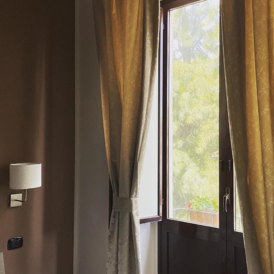 Casa Tua Suites Catania Bagian luar foto