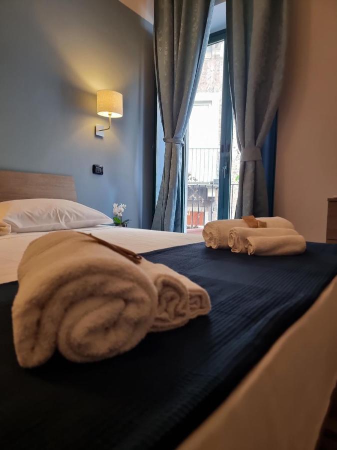 Casa Tua Suites Catania Bagian luar foto