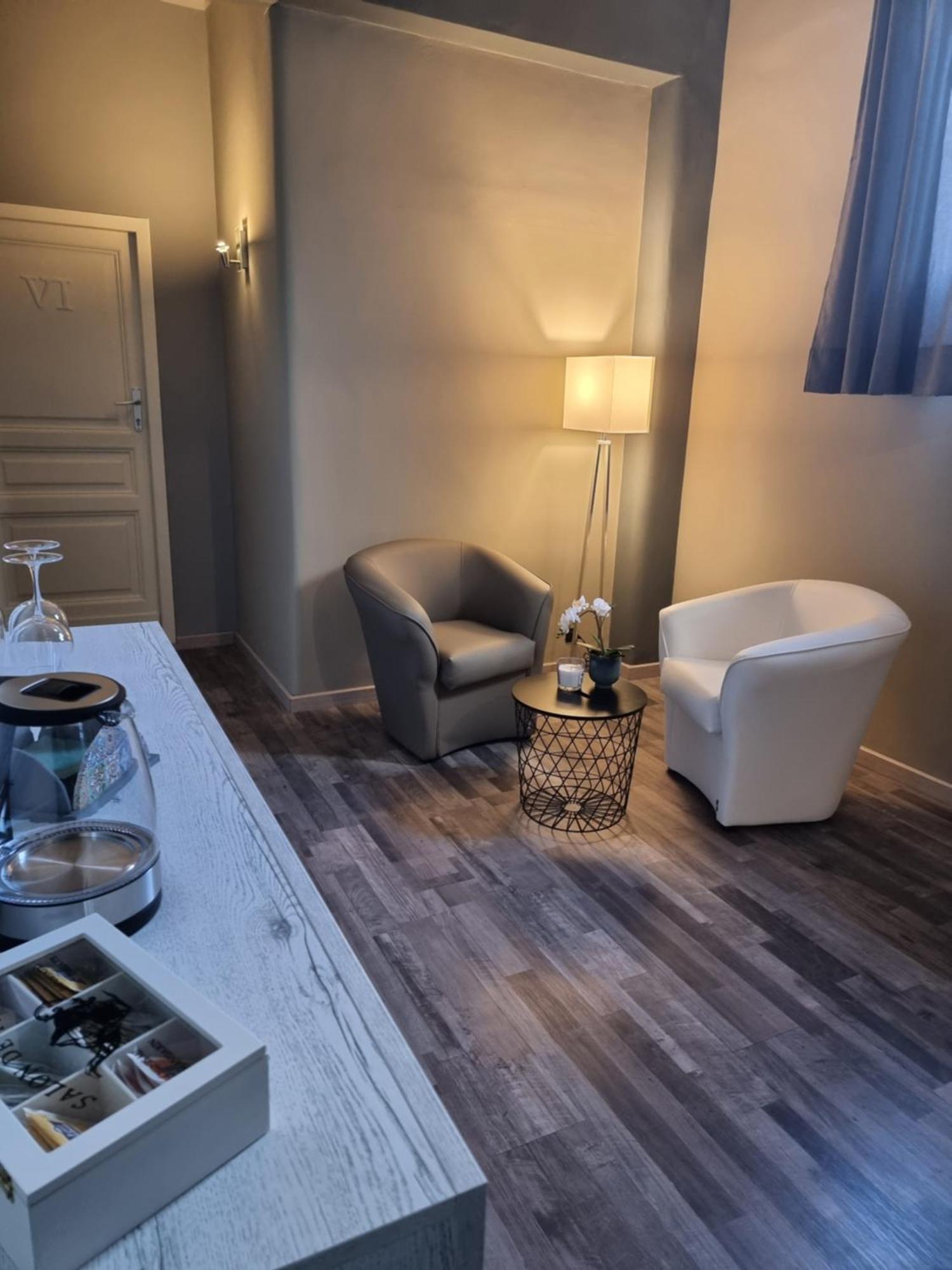 Casa Tua Suites Catania Ruang foto